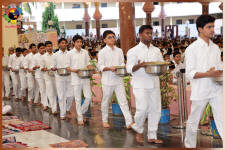 Global Akhanda Bhajan