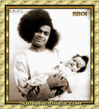 Old & Rare Photos of Sri Sathya Sai Baba 