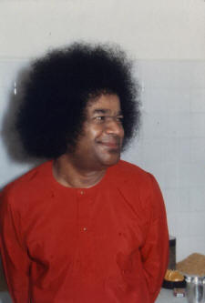 sri sathya sai baba smiling - smile