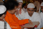 sri-sathya-sai-baba-muslim-festival-happy-eid-mumbarak