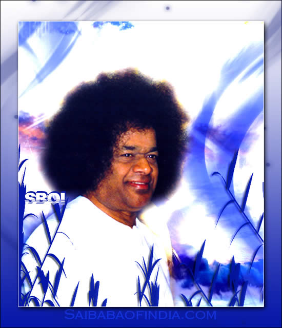 SRI SATHYA SAI BABA WHITE ROBE SMILING