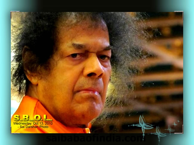 sathya-sai-baba-darshan-photo-13-0ct-2010