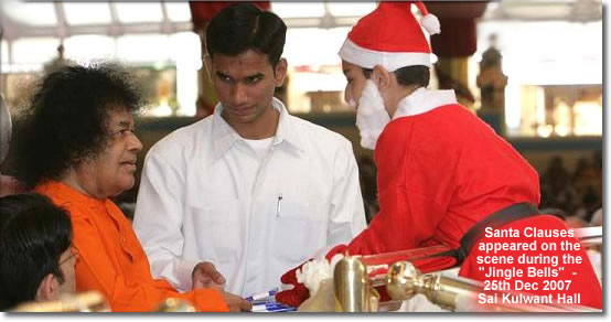 Sai Baba with Santa claus Sai Kulwant Hall