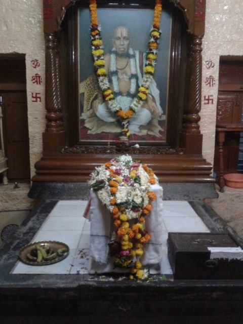 Das Ganu Samadhi Temple-sai baba devotee