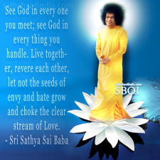 sri-sathya-sai-baba-standing-on-lotus-flower-kamal